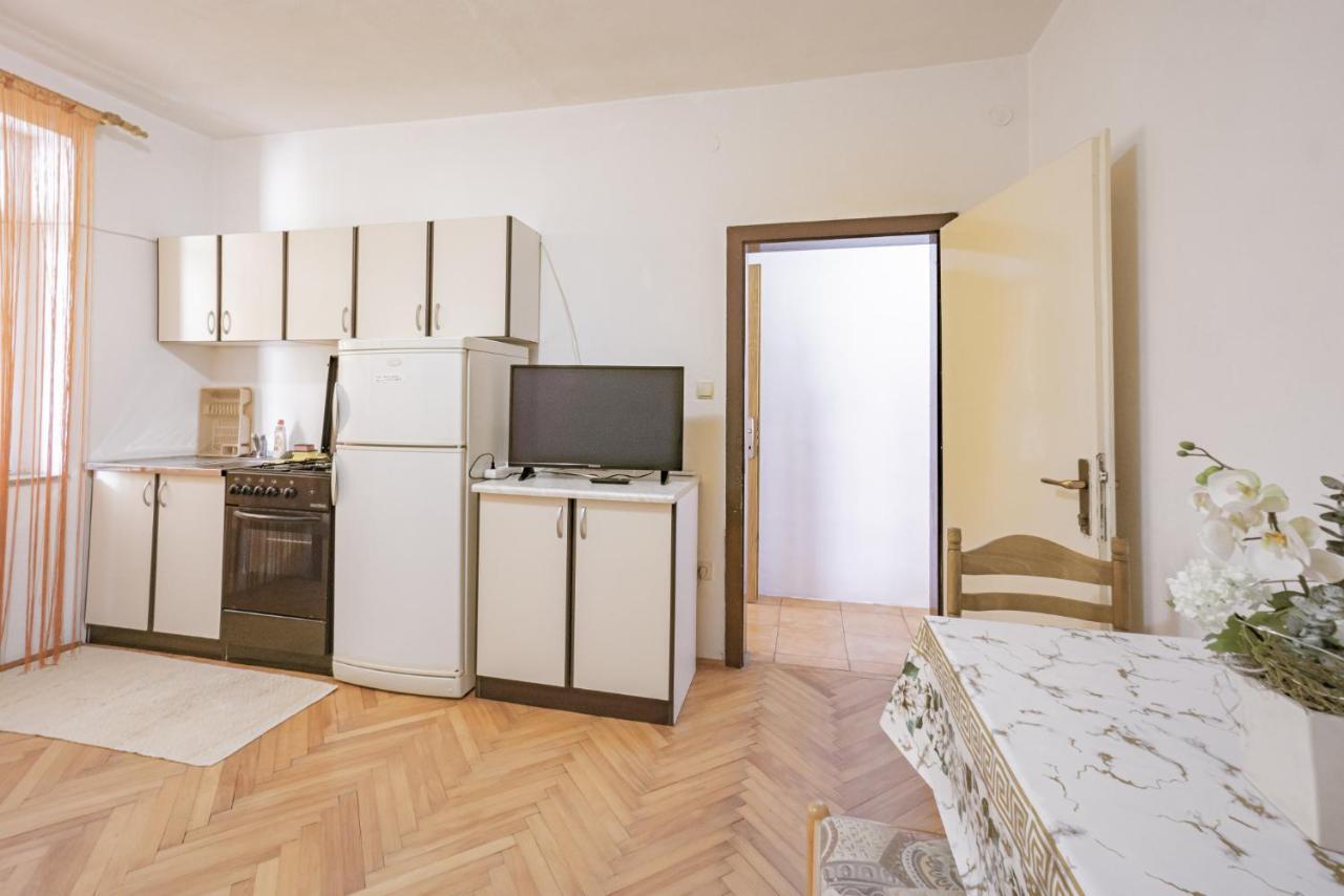Appartement Urica à Metajna Extérieur photo